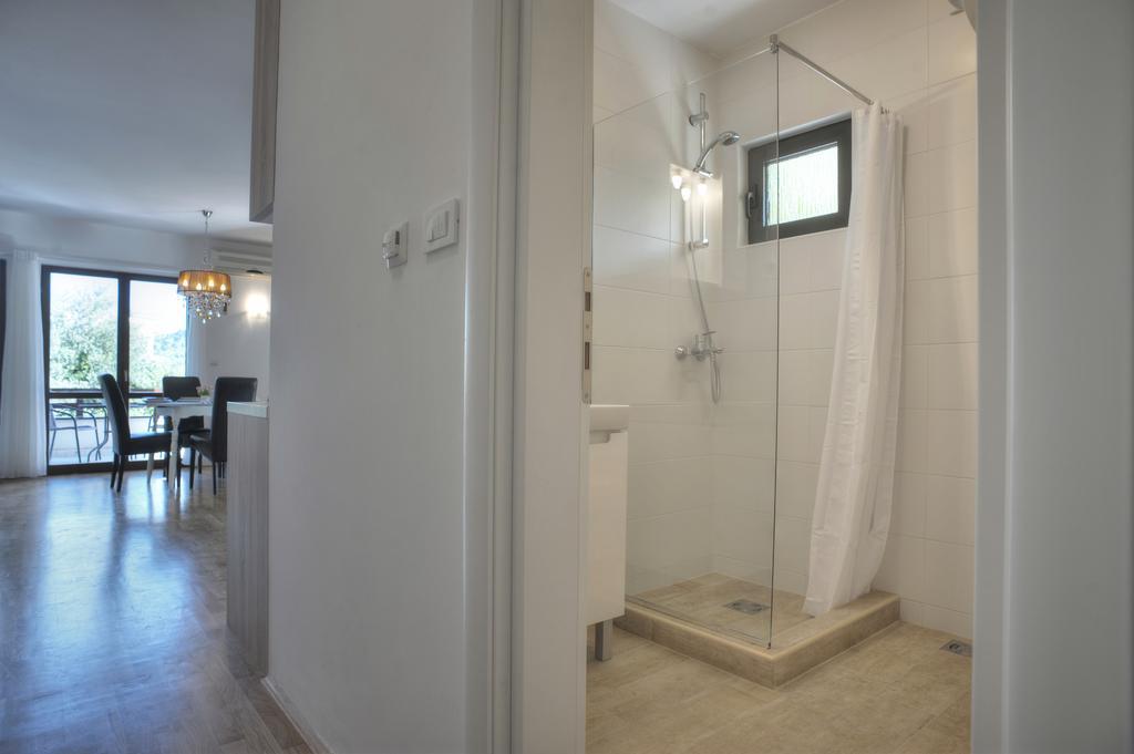 Gregovic Family Apartments Petrovac Buitenkant foto