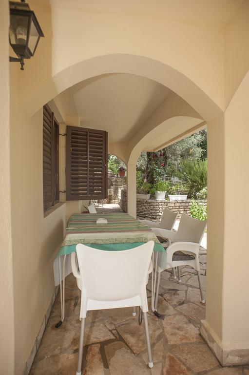 Gregovic Family Apartments Petrovac Buitenkant foto
